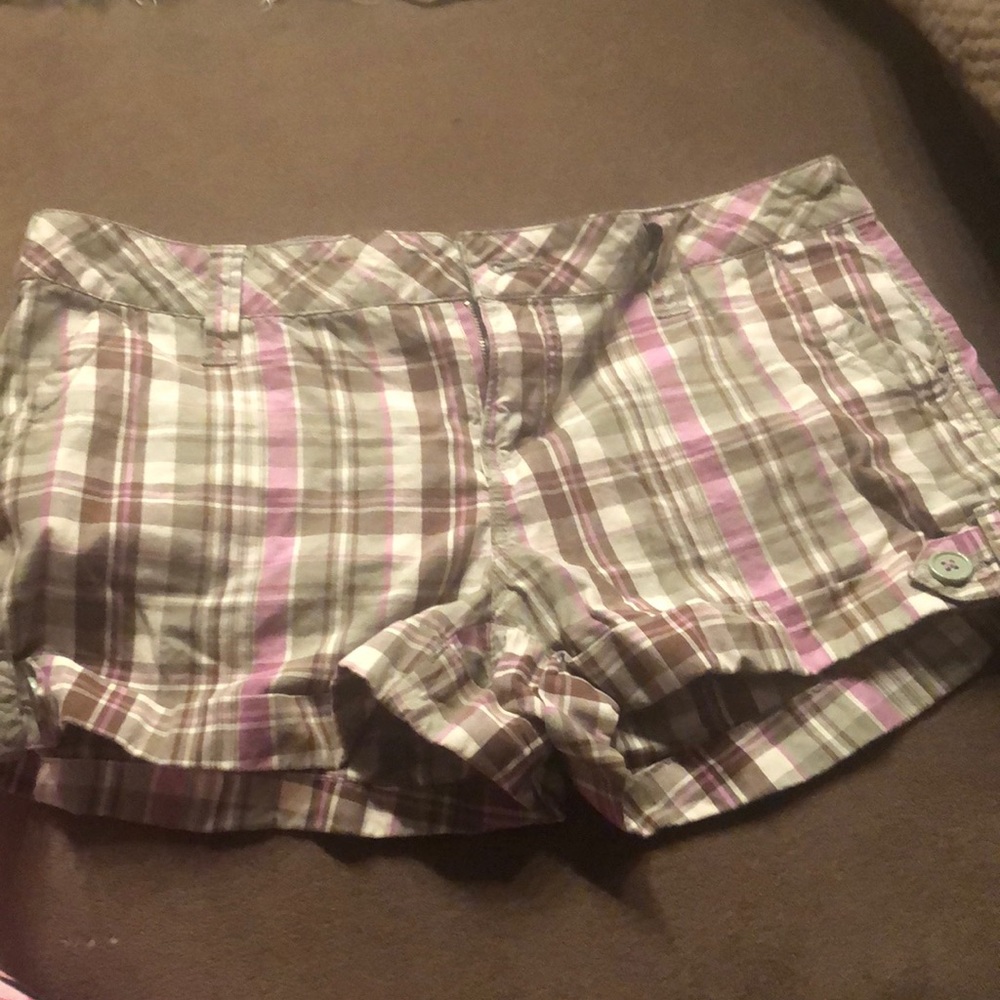 Colored pattern shorts!